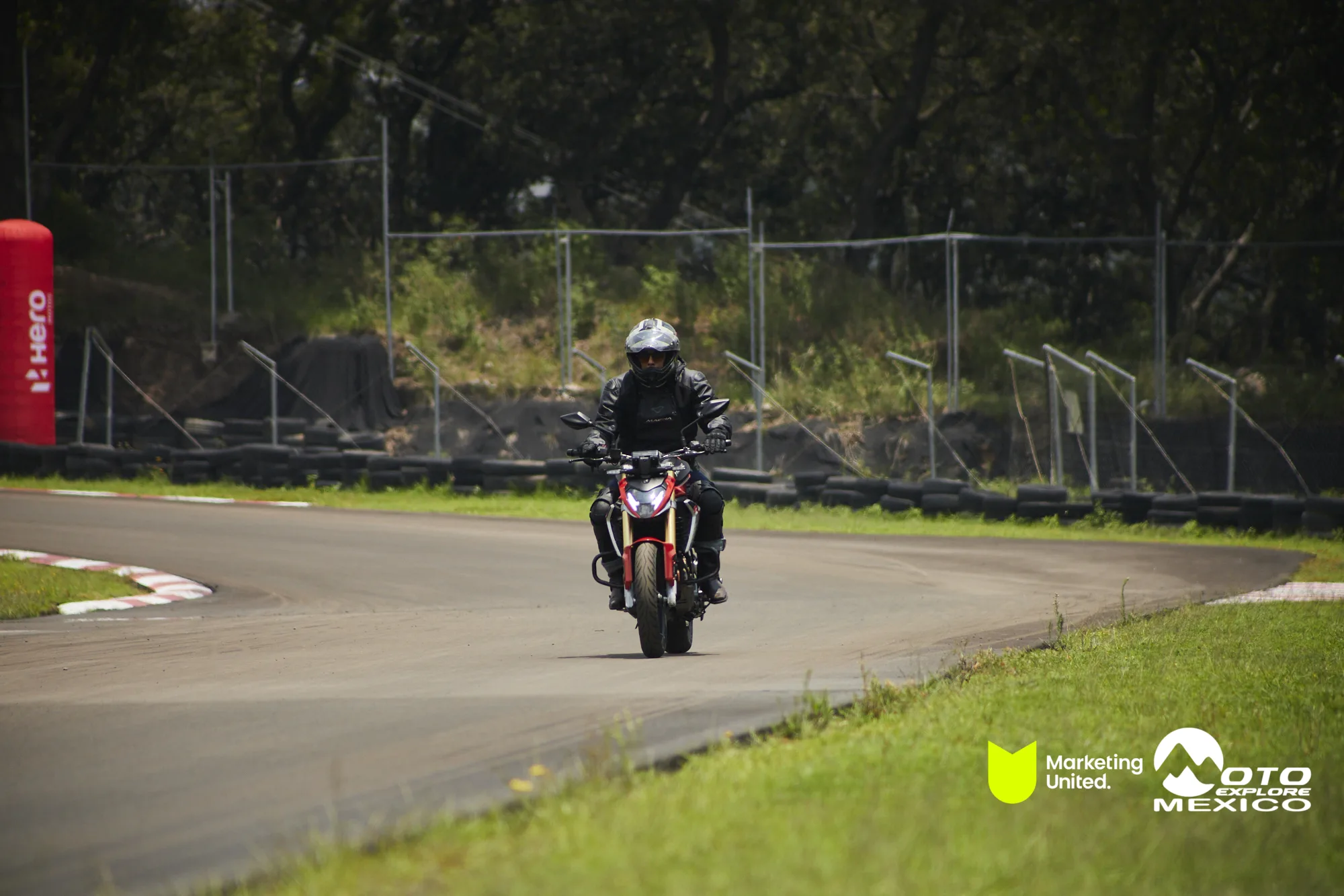 HUNK TRACKDAY 441